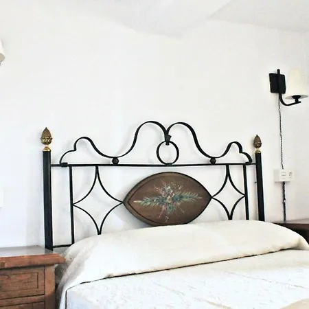 Casa De Aldea En El Centro De Asturias منزل ريفي